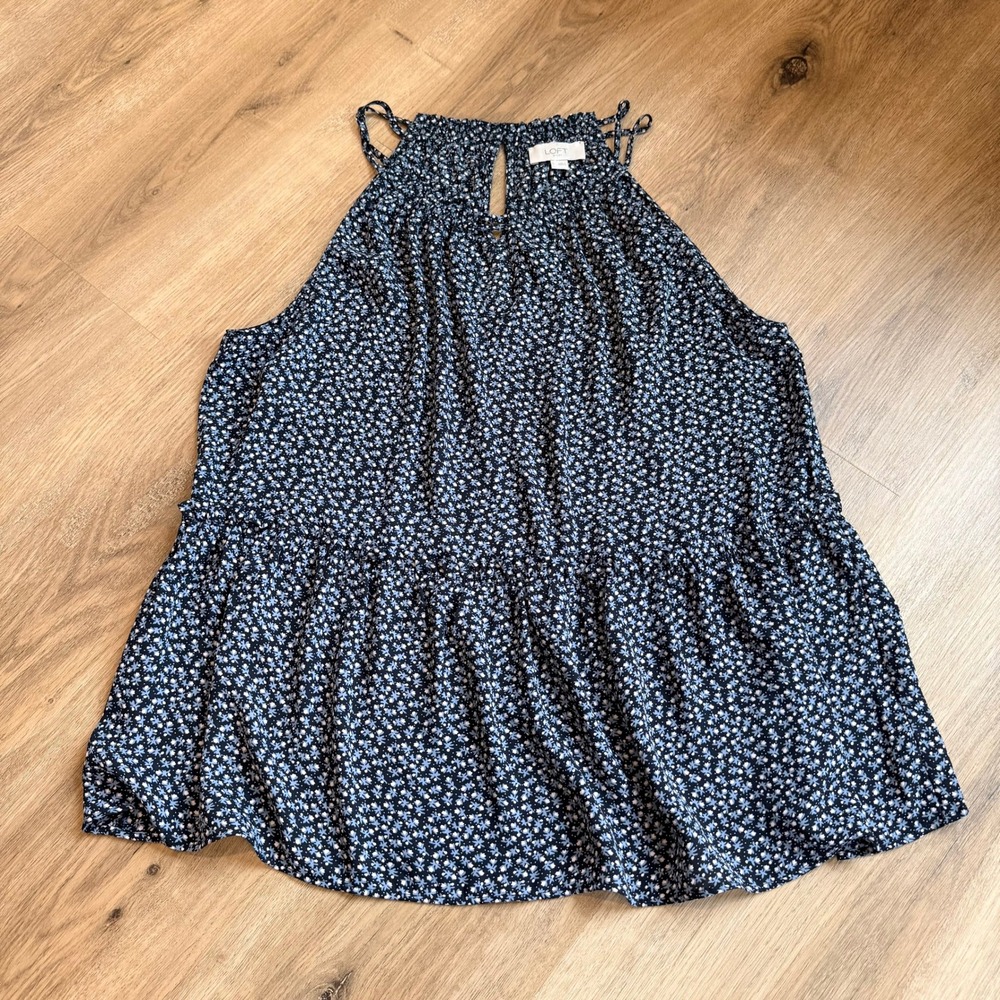 LOFT Outlet Womens Navy Blue Floral Halter Peplum Top Size M‎ Smocked Keyhole